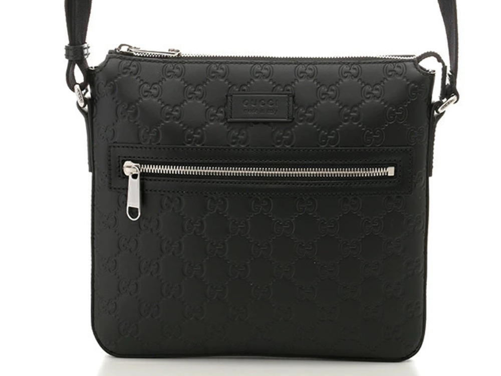 Gucci Signature Messenger Bag GG Motif Leather Black Shoulder